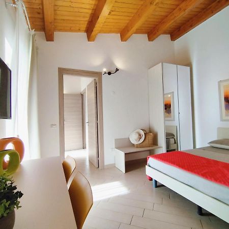 Alcamo Rooms Con Garage Privato Екстериор снимка