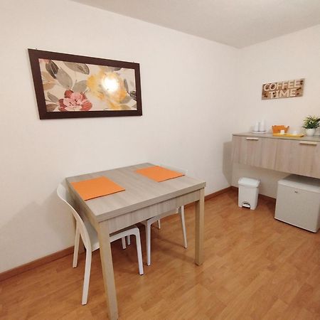 Alcamo Rooms Con Garage Privato Стая снимка