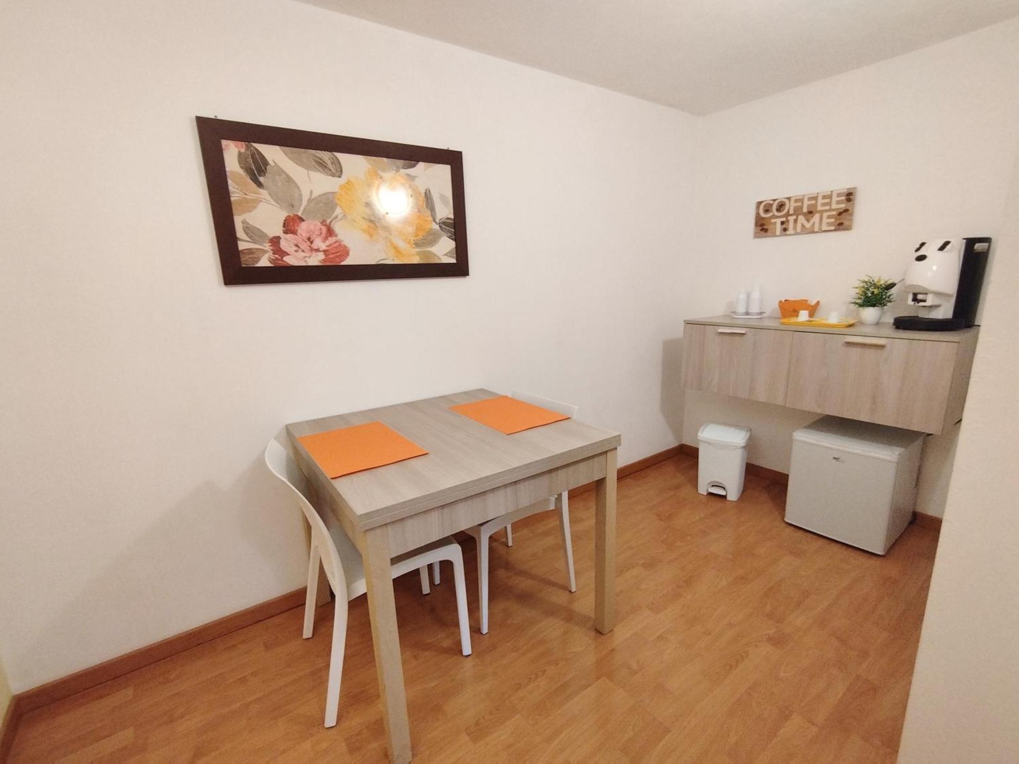 Alcamo Rooms Con Garage Privato Стая снимка